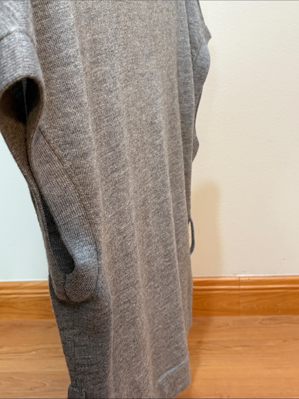 Banana Republic Heather Gray Short-Sleeve Open Front Cardigan - Picture 15 of 15